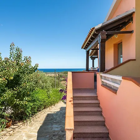 Stunning Seaside Panorama House * Agrustos